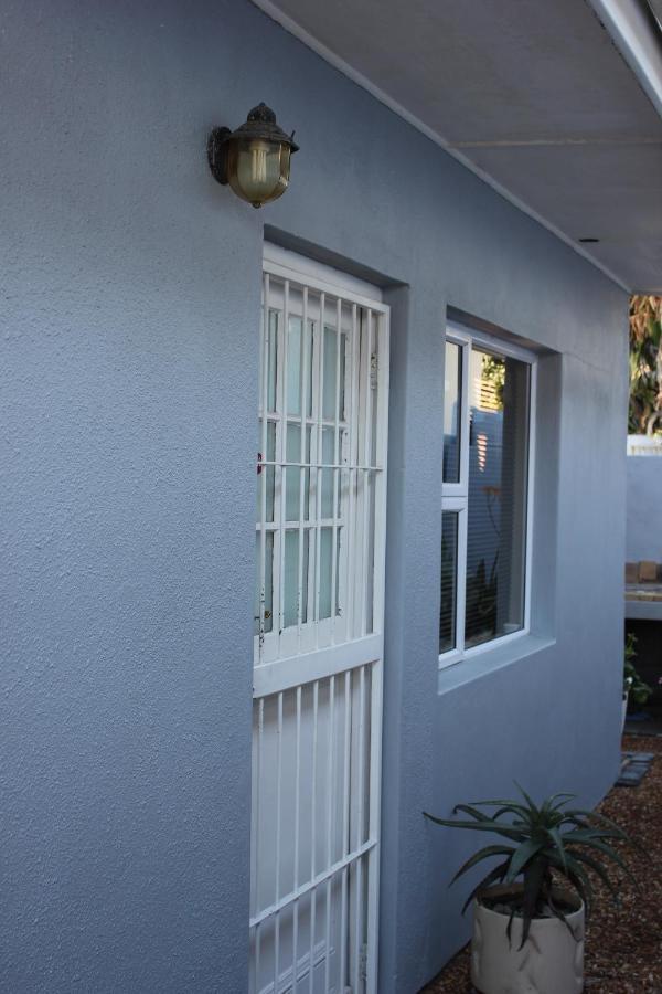 25 On Fitzpatrick Apartment Parow Exterior foto