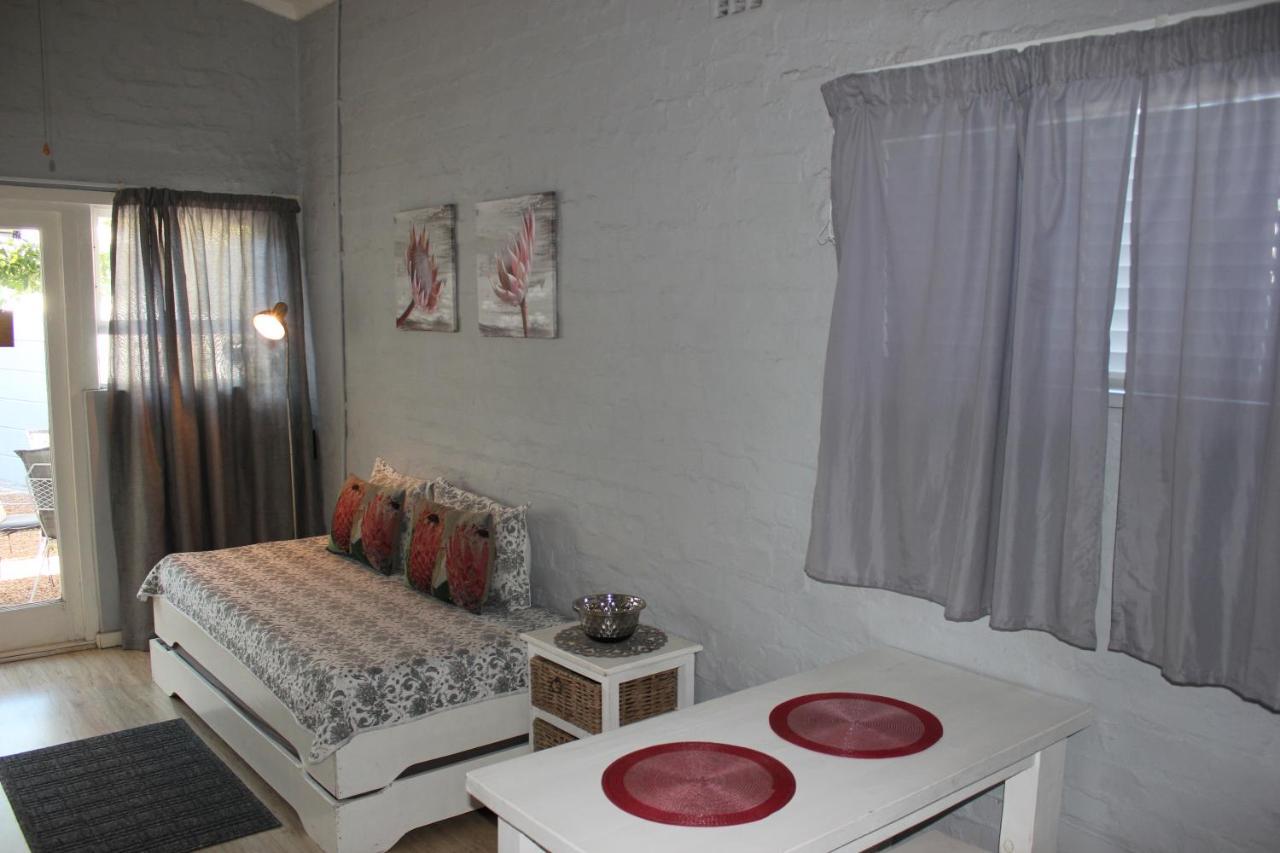 25 On Fitzpatrick Apartment Parow Exterior foto