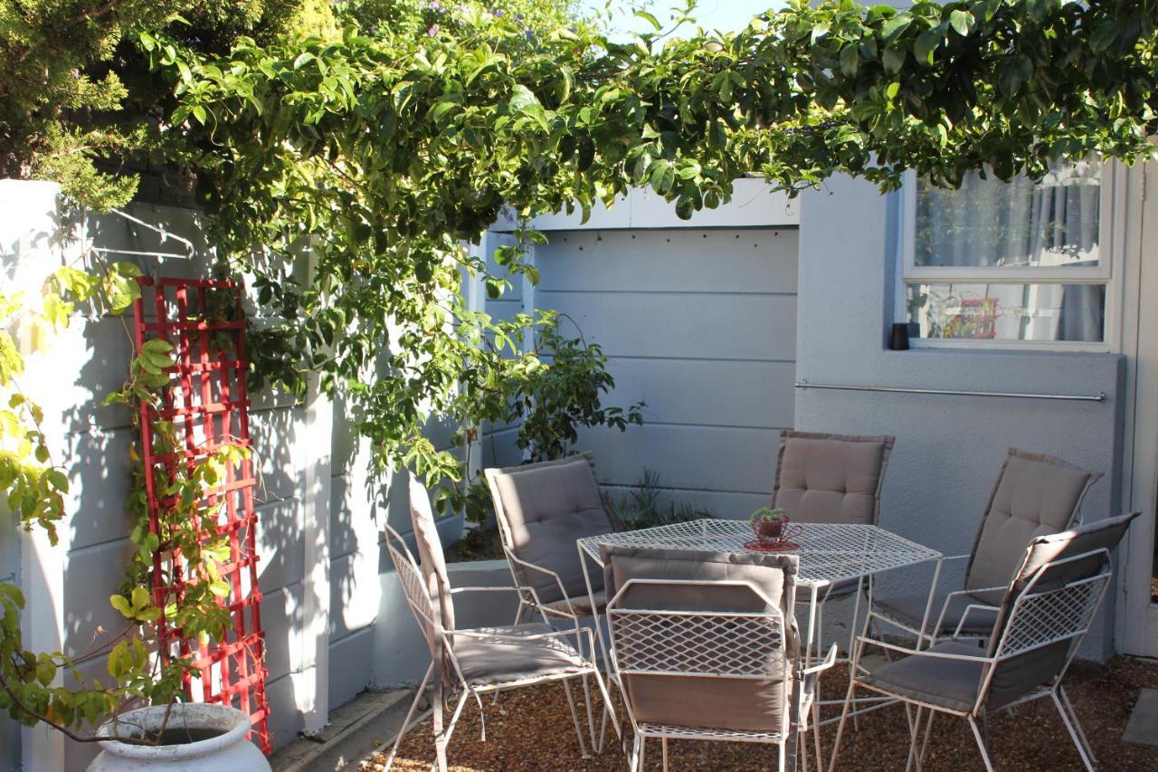 25 On Fitzpatrick Apartment Parow Exterior foto